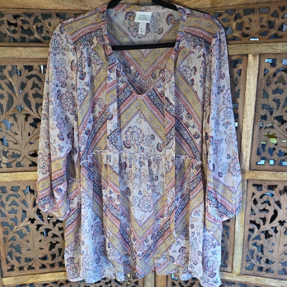 Knox Rose Multicolor Floral Tunic Top